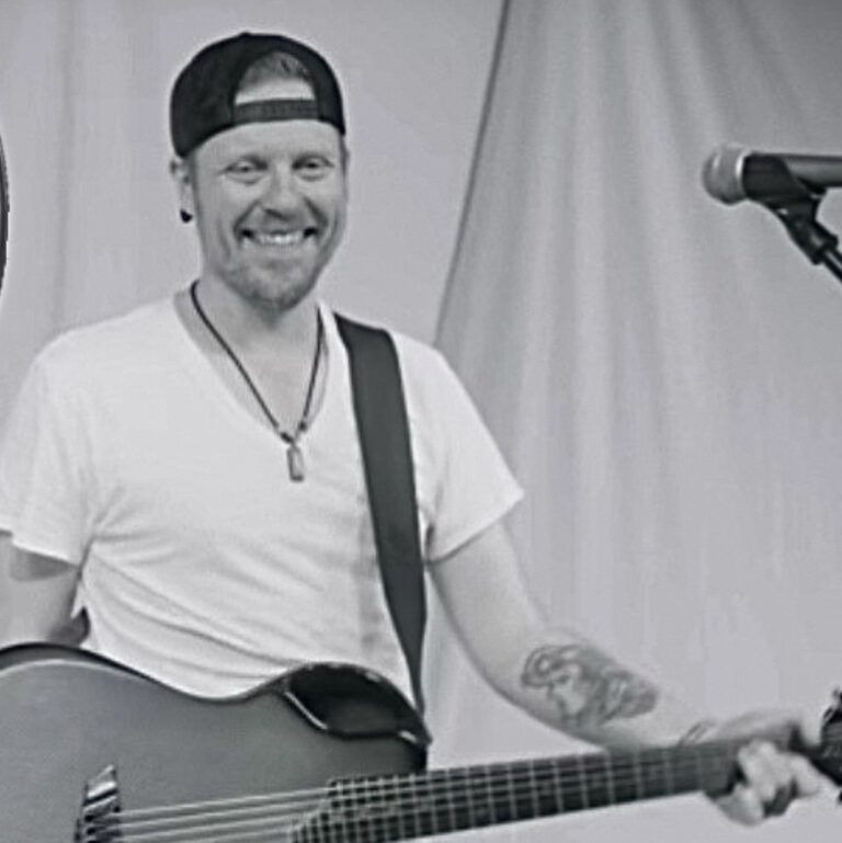 jeremiah shoen 768x769