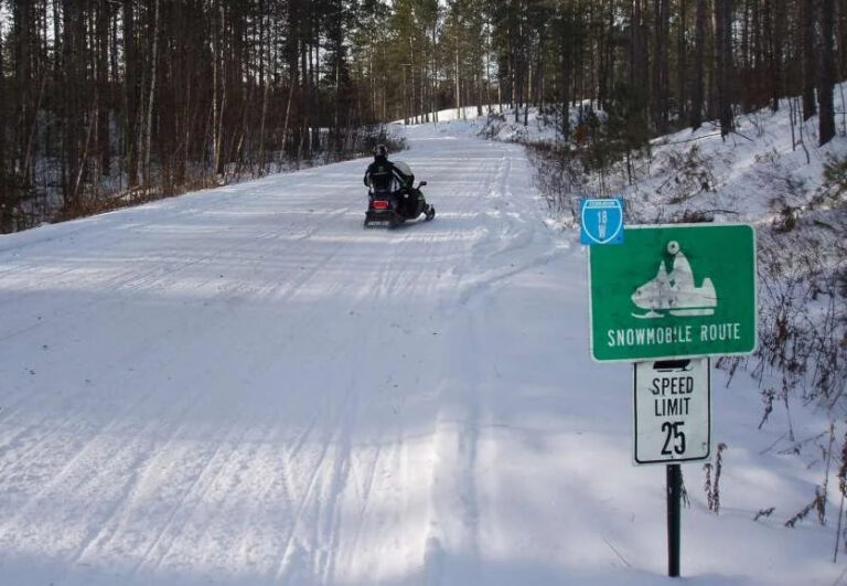 chute pond snowmobile club cropped 768x531