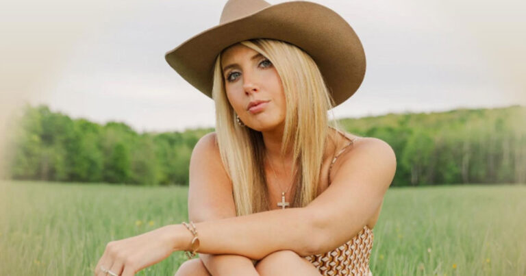 makayla lee 1 768x403