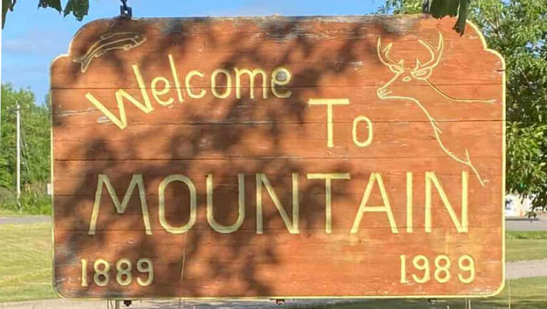 town of mountain 768x435