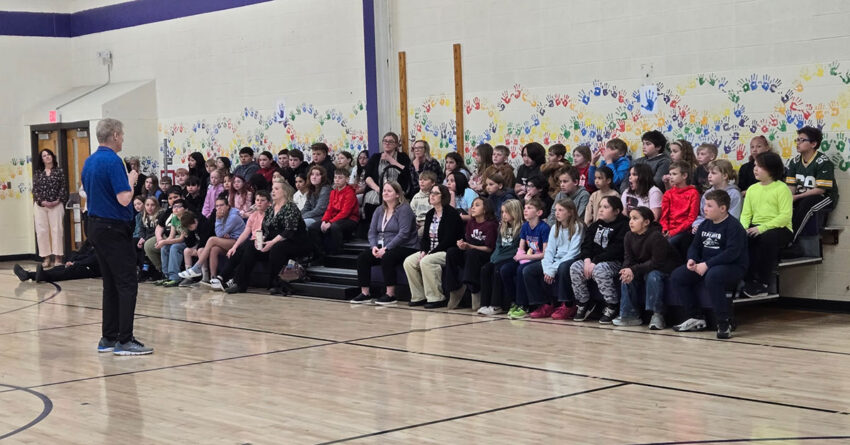 wabeno elementary 1200x628 1 850x445
