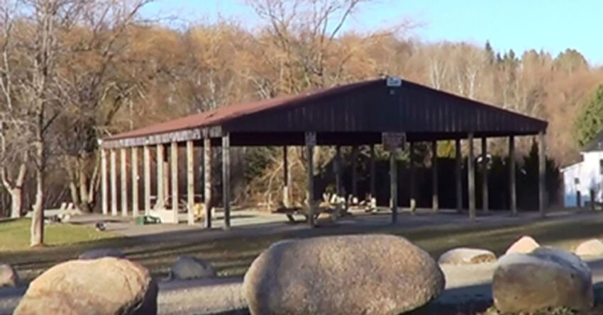 Wabeno Park Pavilion 1 850x445