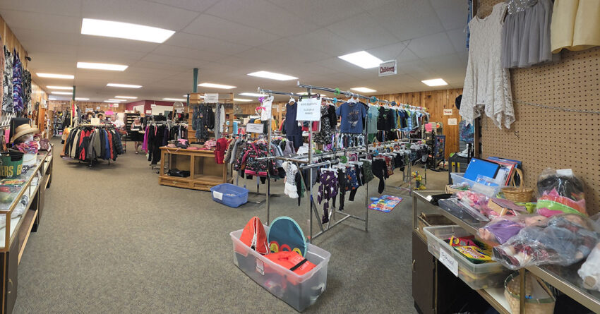 christian thrift store cropped 850x445